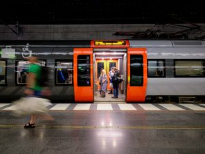 Embracing the Dark: Bright Colors and Creative Stabilization in a Swedish Winter